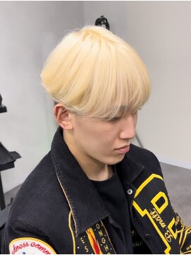 メンズカット　ホワイトベージュ