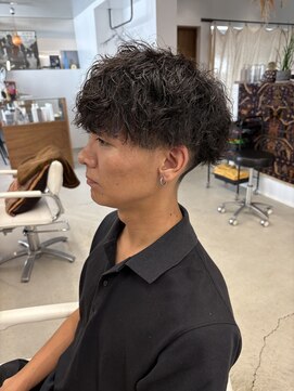 ニュード(niud) ツイストスパイラル