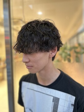 アッシュ 等々力店(Ash) 波巻きspiral perm