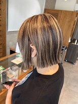 ヌーバイアンドライフ(NU. by and life) 20代/30代/40代/切りっぱなしボブ/ハイライト/ベージュカラー