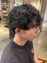 クラン バイ ナチュラル(clan by Natural) 無造作スパイラルパーマ×色気センターパート/垢抜けメンズ