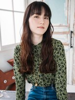 アデリタ(Adelita)&nbsp;ふんわり切りっぱなしロング