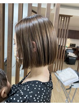 カルム(Calme) 【calme_watake】パツっとボブ