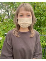 ツイギー 宮西店(TWiGGY)&nbsp;ハイトーングレージュにレイヤーカット