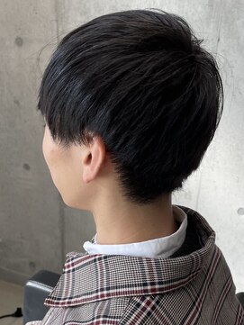 フイ 代々木(Hui) メンズ/アップバング/ツーブロックマッシュ/束感ショート波巻き