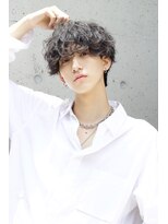 ネイビー(NAVY)&nbsp;ゆるふわマッシュスパイラルパーマ韓国黒髪無造作好感度