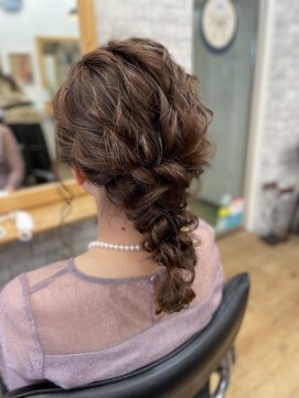 ヘアメイク ゼロサンヨンゴ(Hair Make 0345) ミディアム編み下ろし