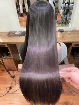 キュア 表参道(CURE) 黒髪/グレージュカラー/ココアベージュ/ヘルシーロング/表参道