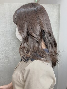 フーチー クーチー アマティー 豊中店(FUCHI KUCHI amati) @fuchi_kuchi.okada[梅田豊中/髪質改善パーマ/デジタルパーマ］