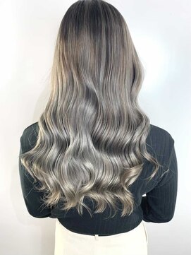 ロイド(Lloyd) 【Lloyd 大宮】ウル艶グラデーション×ゆるウェーブ巻き