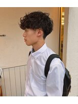 ヨーキィ(Yorki)&nbsp;波巻き×ツイストスパイラルパーマ