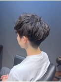 ビジネスツーブロック マッシュショート 束感ナチュラルパーマ