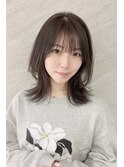 くびれミディ/ミディアムレイヤー/ウルフヘア