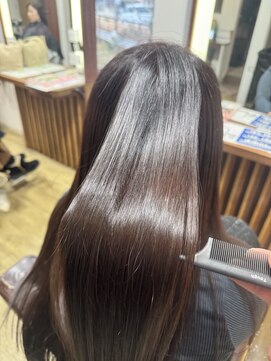 アローズ(arose) 縮毛矯正のツヤを味わって、毎日まとまる髪質に