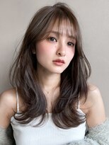 アグノス 青山(Agnos)&nbsp;大人可愛いエアリーカールモテ髪艶感斜めバング#505f0924