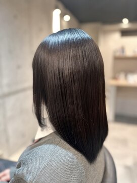 アイル(I'll) 【吹田南吹田】潤艶縮毛矯正
