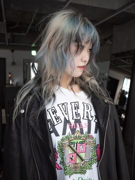 ギークス(GEEKS) 【GEEKS渋谷】ハッシュカット/デザインカラー/渋谷ブリーチ/小顔