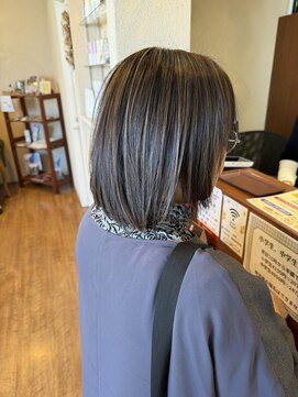 マール(marl) 白髪ぼかしハイライト