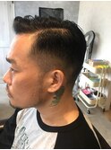 サイドパートアップバング