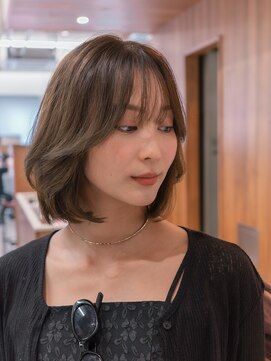 メラク 渋谷(Merak) 【仕事中も可愛い】大人上品レイヤー×透明感グレージュ