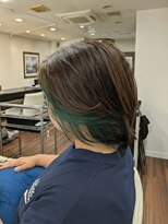 ルナ 大船店(LUNA) 大人のくびれレイヤーボブ×さりげないグリーンカラー