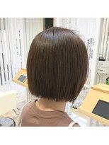 ヘアアンドリラクゼーション シャッセ(Hair&Relaxation SASE)&nbsp;ミニボブと大人グレージュ