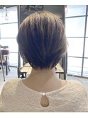 30代40代★大人かわいいマニッシュ丸み耳かけショート○中島
