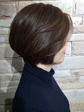 マイヘアイズグッド(My Hair is Good) 上品な大人ハイライトボブ［今泉］［ショート］［ボブ］