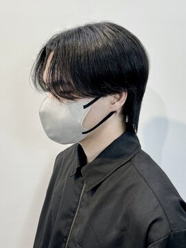 カンゴール サロン トウキョウ セントラル 原宿(KANGOL SALON TOKYO CENTRAL) ナチュラルセンターパートウルフ