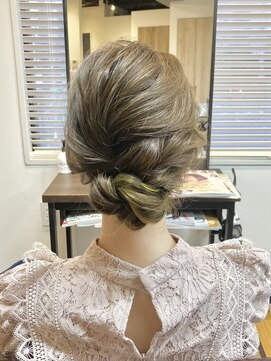 ベッカ(Becca) パーティアレンジ