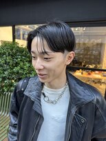 ノーム(norm) カルマパーマセンターパートアッシュブラック