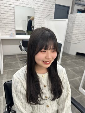 リアン バイ キートス(Lien by kiitos) フェイスレイヤー/ロングレイヤー/レイヤーカット/グレージュ