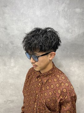 リプレイ 草津店(RIPLAY) ダークアッシュ/アッシュブラック/カルマパーマ/ベリーショート