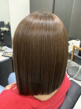 ディティール(Detail) 切りっぱなしボブ×ベージュブラウン