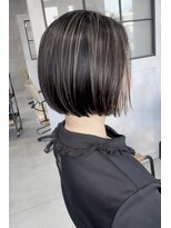 クラシカ(classika)&nbsp;コンパクトボブ×グレージュハイライト♪