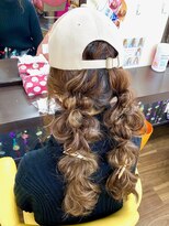 ヘアセットアップス(UP's) ★どこから見てもとても可愛い♪『ルーズツイン編みおろしっ♪』