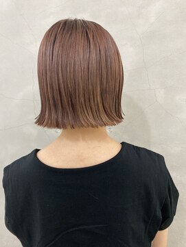 エンドリンク(endlink) ピンクベージュ×ぱっつんボブ