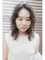 イーズ(e's) 《e's中目黒/代官山美容室》大人リラクシーなパーマヘアが可愛い