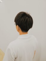 ビーヒアナウ N゜03 金沢駅西店(BE HERE NOW) 刈り上げ/マッシュ/束感