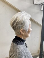 ハルキ ミナト ジャパン オオサカ(HARUKI MINATO japan OSAKA)&nbsp;40代50代小顔似合わせカットくびレイヤーエモージュ大人可愛い