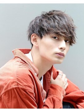 リップス レイ ギンザ(LIPPS Ray GINZA) サイドパートツイストスパイラル刈り上げマッシュ