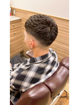 銀座マツナガ 神田店 スキンフェードパンチ濡れパン短髪ベリーショートワイルドメンズ