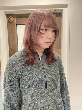 ユニコ(unico) ウルフカット/ハイレイヤー/顔まわりカット/ピンクベージュ