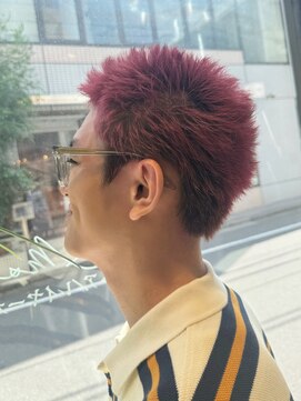 ミズチャーム(Ms.CHARM) メンズカット/メンズブリーチ/ダブルカラー/イルミナカラー