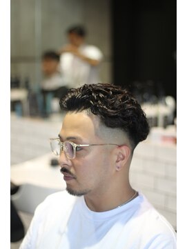 キングスマントーキョー 立川店(KINGSMAN TOKYO) スパイラルパーマ