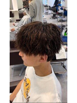 オーシャントーキョー 仙台(OCEAN TOKYO) ツイストスパイラルマッシュ刈り上げツーブロックメンズパーマ