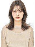 大人かわいいレイヤースタイル