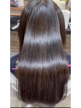 【ココナッツストレート】髪質改善縮毛矯正/サラツヤ髪