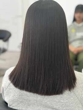 トップスタイル シズオカ(TopStyle SHIZUOKA) 髪の芯から整える縮毛矯正