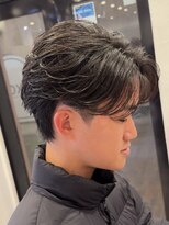 オーシャントーキョー サニー 原宿(OCEAN TOKYO Sunny)&nbsp;韓国マッシュフェザーパーマニュアンスパーマセンターパート黒髪